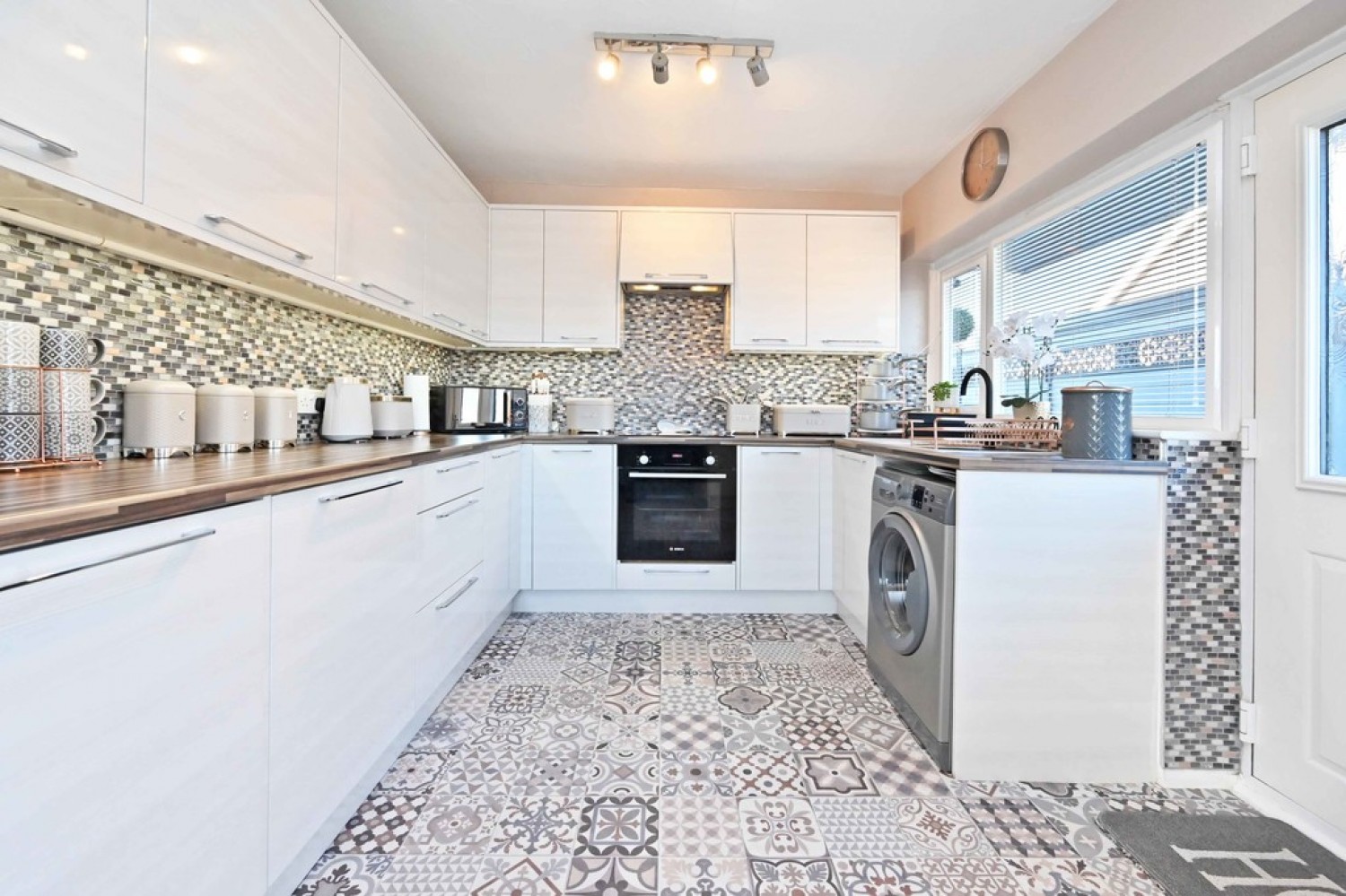 2 bedroom Bungalow for Sale Carpenter Road, Longton, Stoke-on-Trent