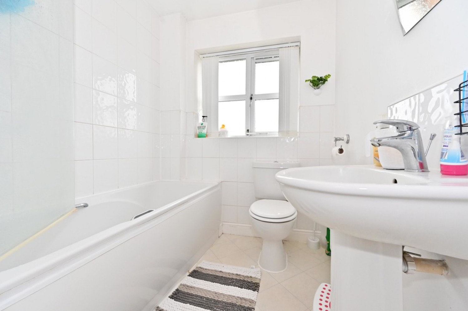 3 bedroom House for Sale Harleigh Mews, Meir Hay, Stoke-on-Trent