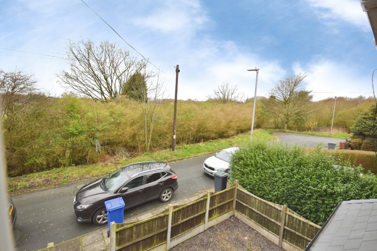 Carling Grove, Fenton