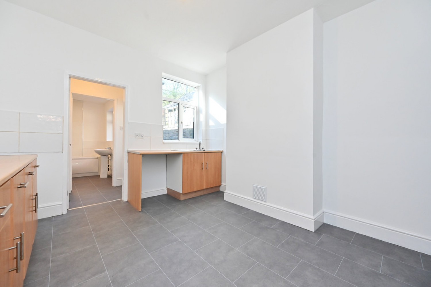 2 bedroom House for Sale King William Street, Tunstall , Stoke-on-Trent