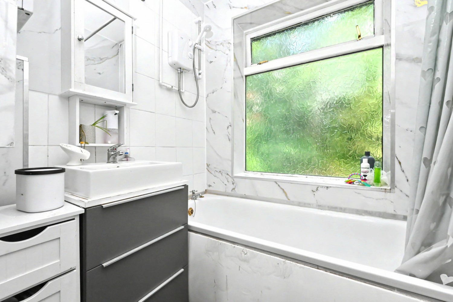 2 bedroom House for Sale Leek Road, Stoke-on-Trent