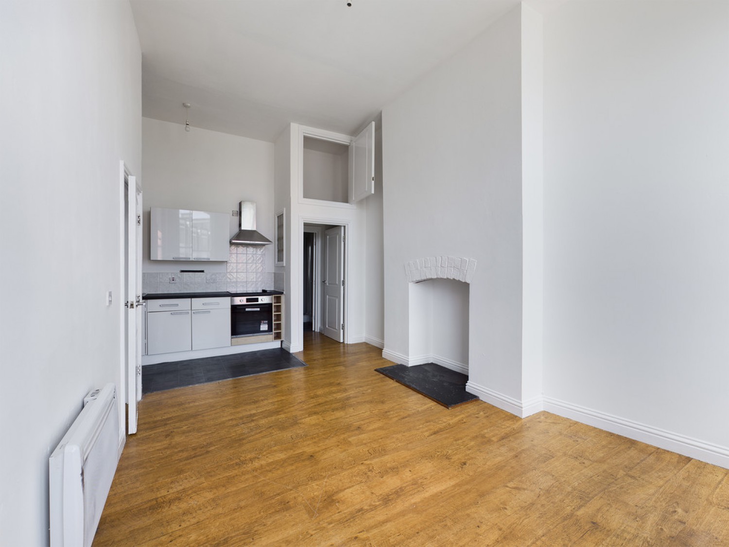8 bedroom Flat for Sale The Strand, Longton, Stoke on Trent