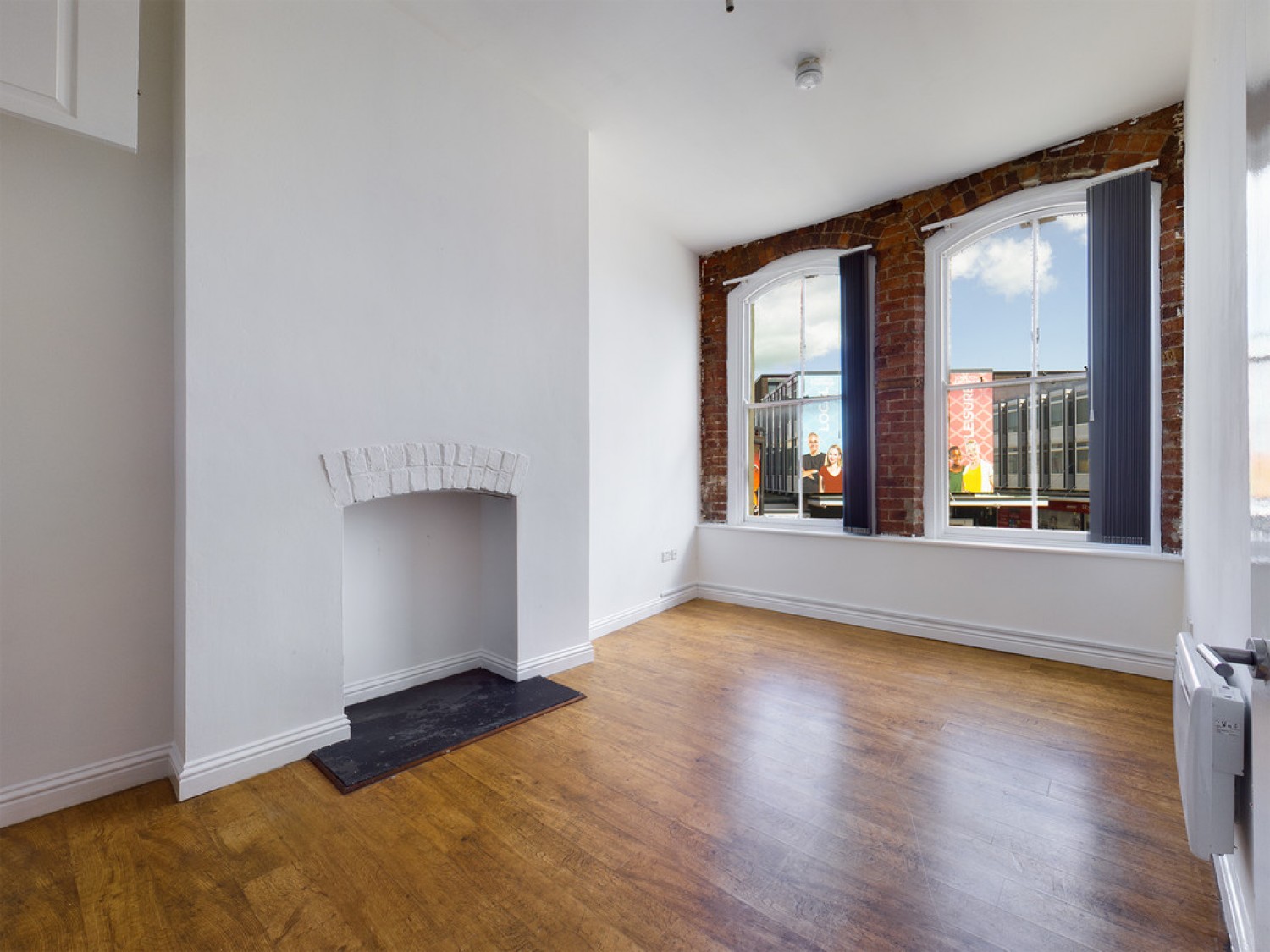 8 bedroom Flat for Sale The Strand, Longton, Stoke on Trent