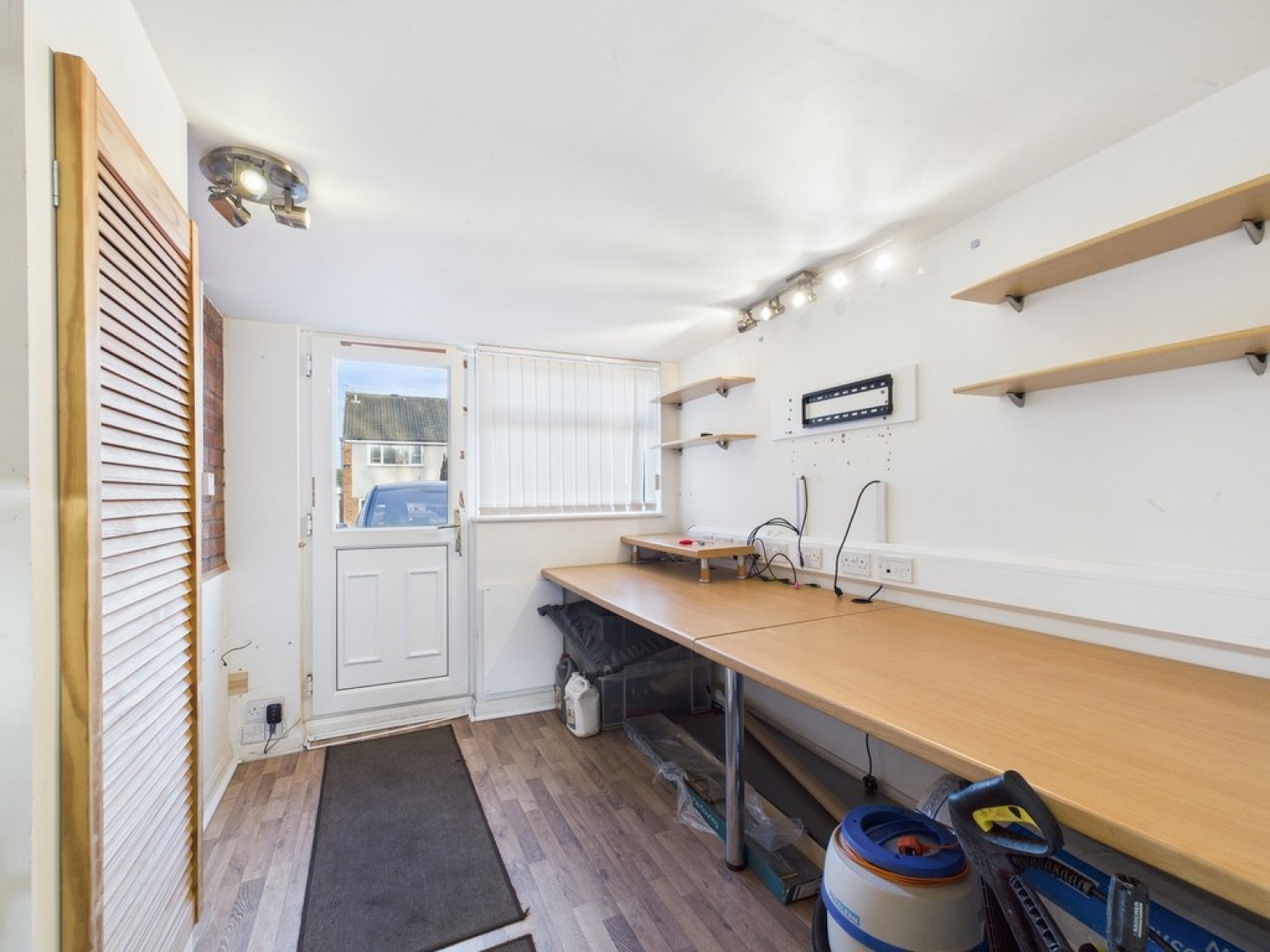 2 bedroom House for Sale Buckley Road, Chell, Stoke-on-Trent