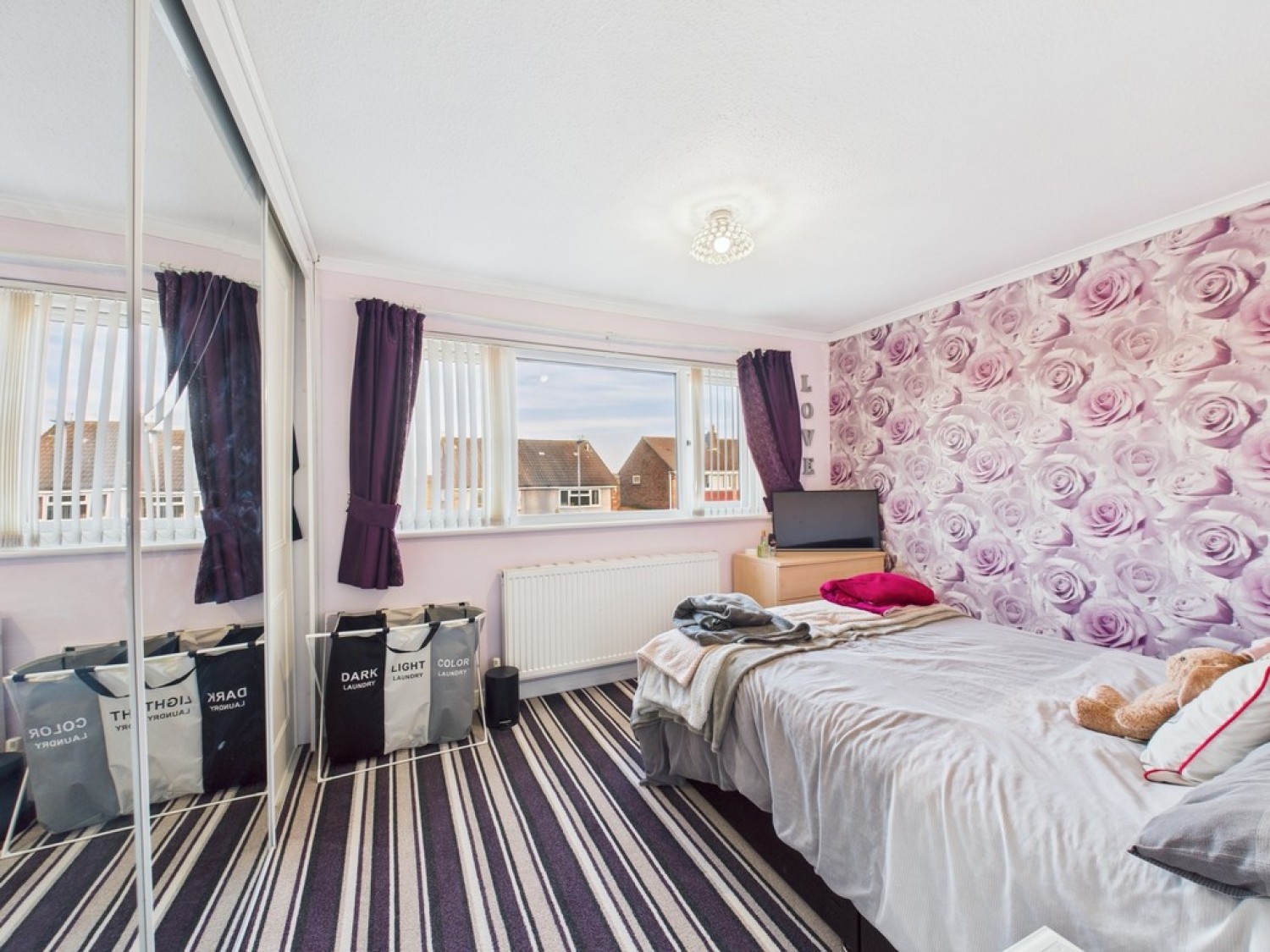 2 bedroom House for Sale Buckley Road, Chell, Stoke-on-Trent