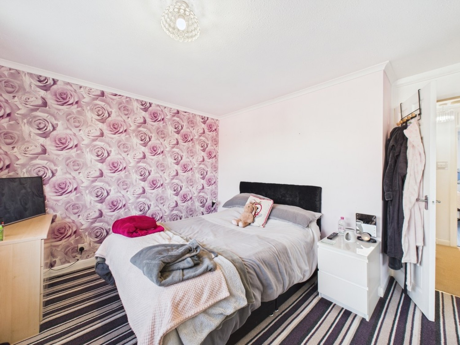 2 bedroom House for Sale Buckley Road, Chell, Stoke-on-Trent