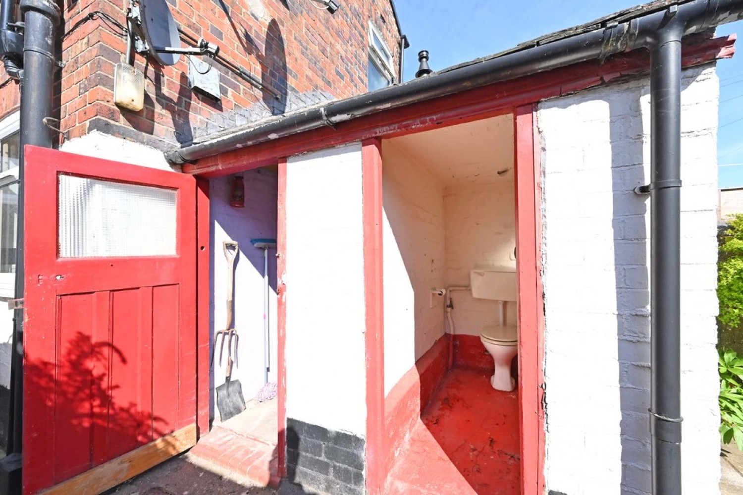2 bedroom House for Sale Stone Street, Penkhull, Stoke-on-Trent