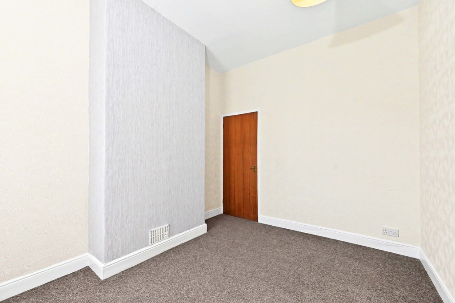 2 bedroom House for Sale Stone Street, Penkhull, Stoke-on-Trent