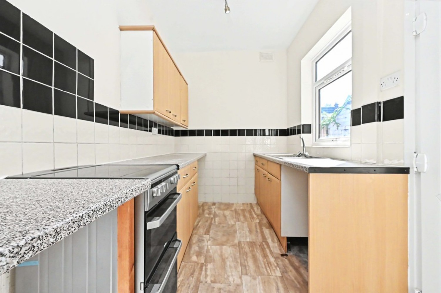 2 bedroom House for Sale Stone Street, Penkhull, Stoke-on-Trent
