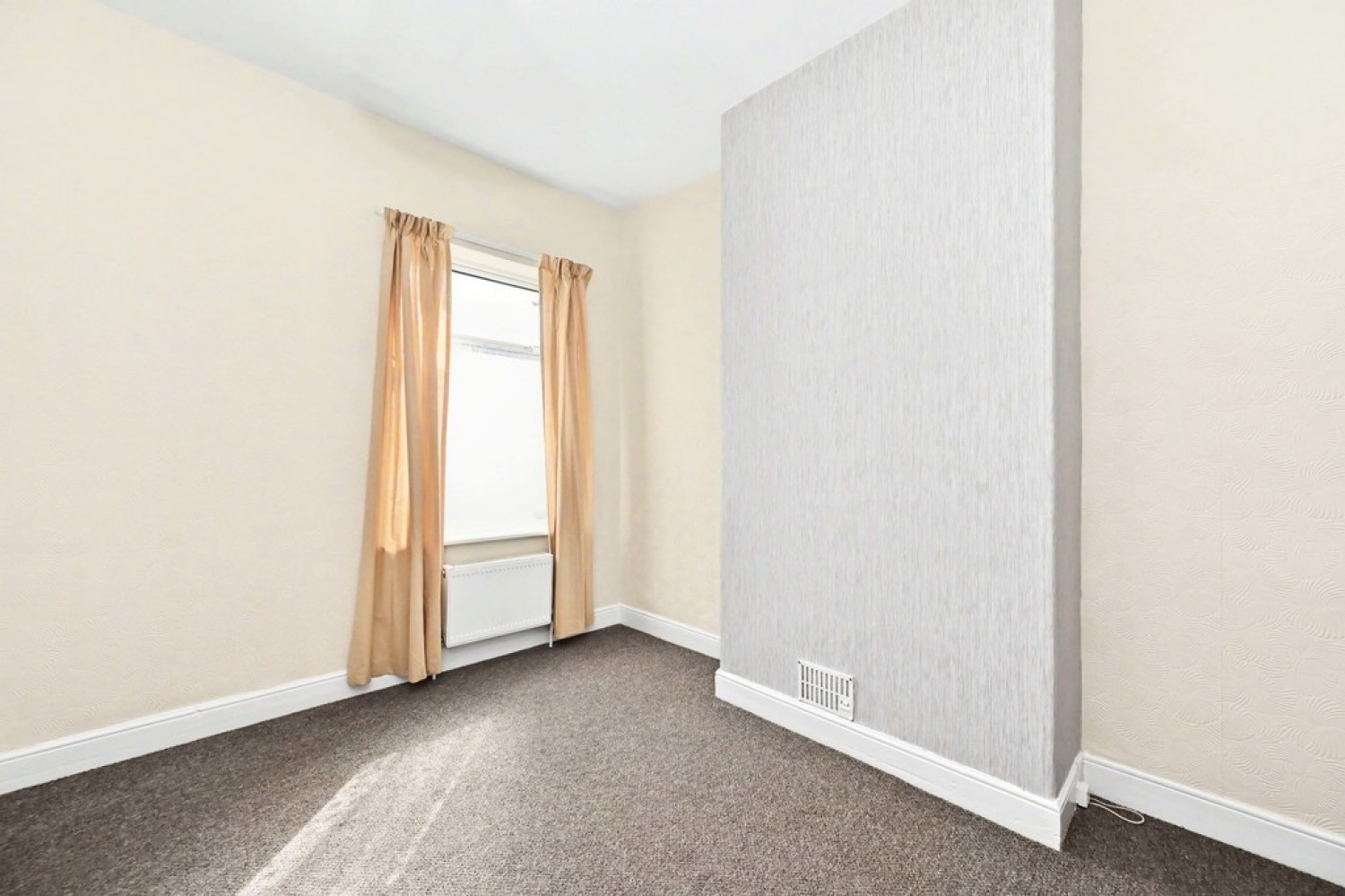 2 bedroom House for Sale Stone Street, Penkhull, Stoke-on-Trent