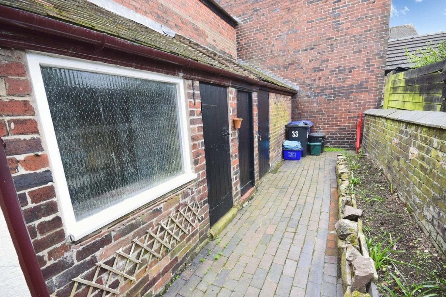 2 bedroom House for Letting Bradwell Lane, Porthill