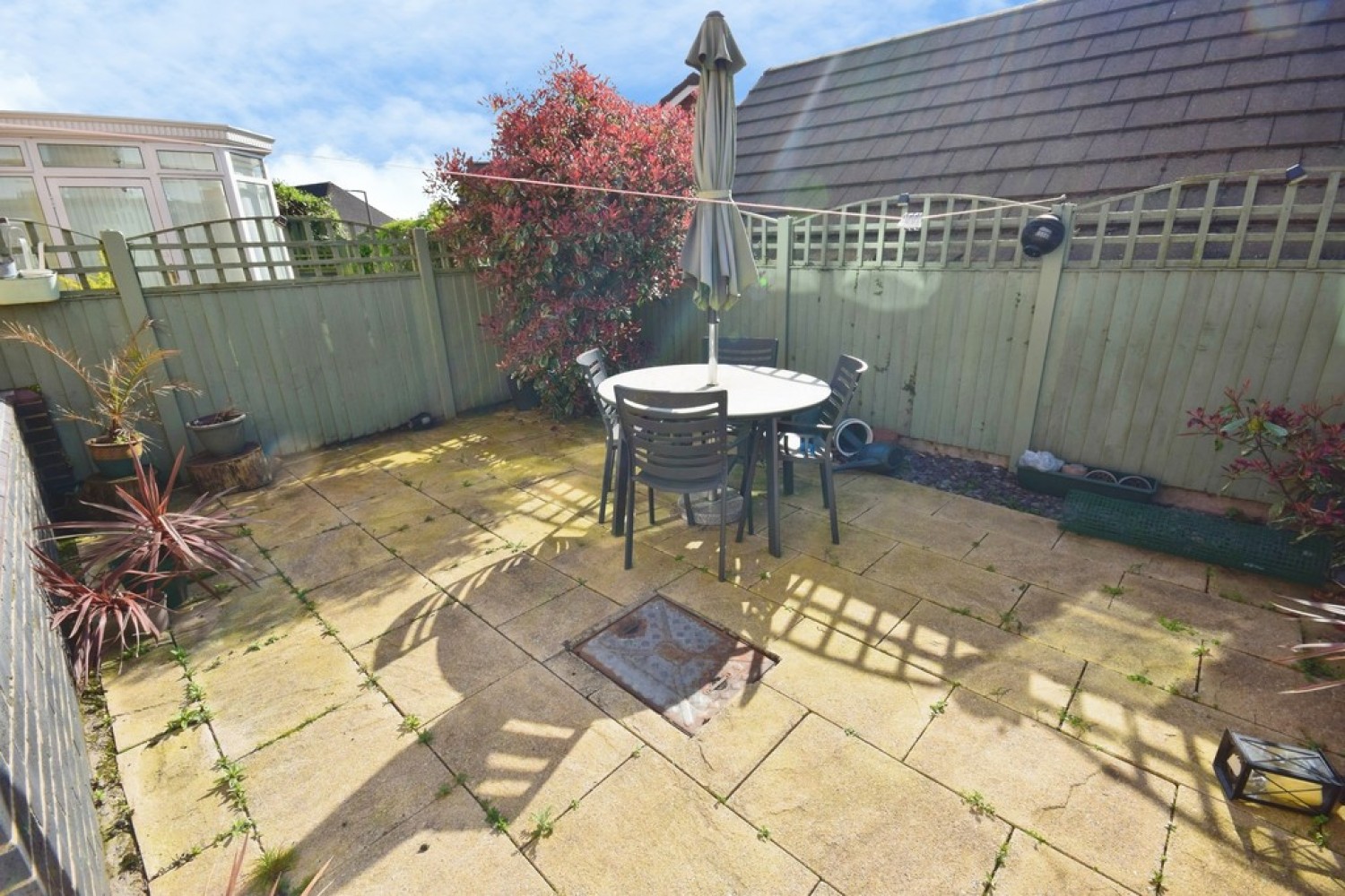 3 bedroom House for Letting Beaumont Court, The Bridle Path