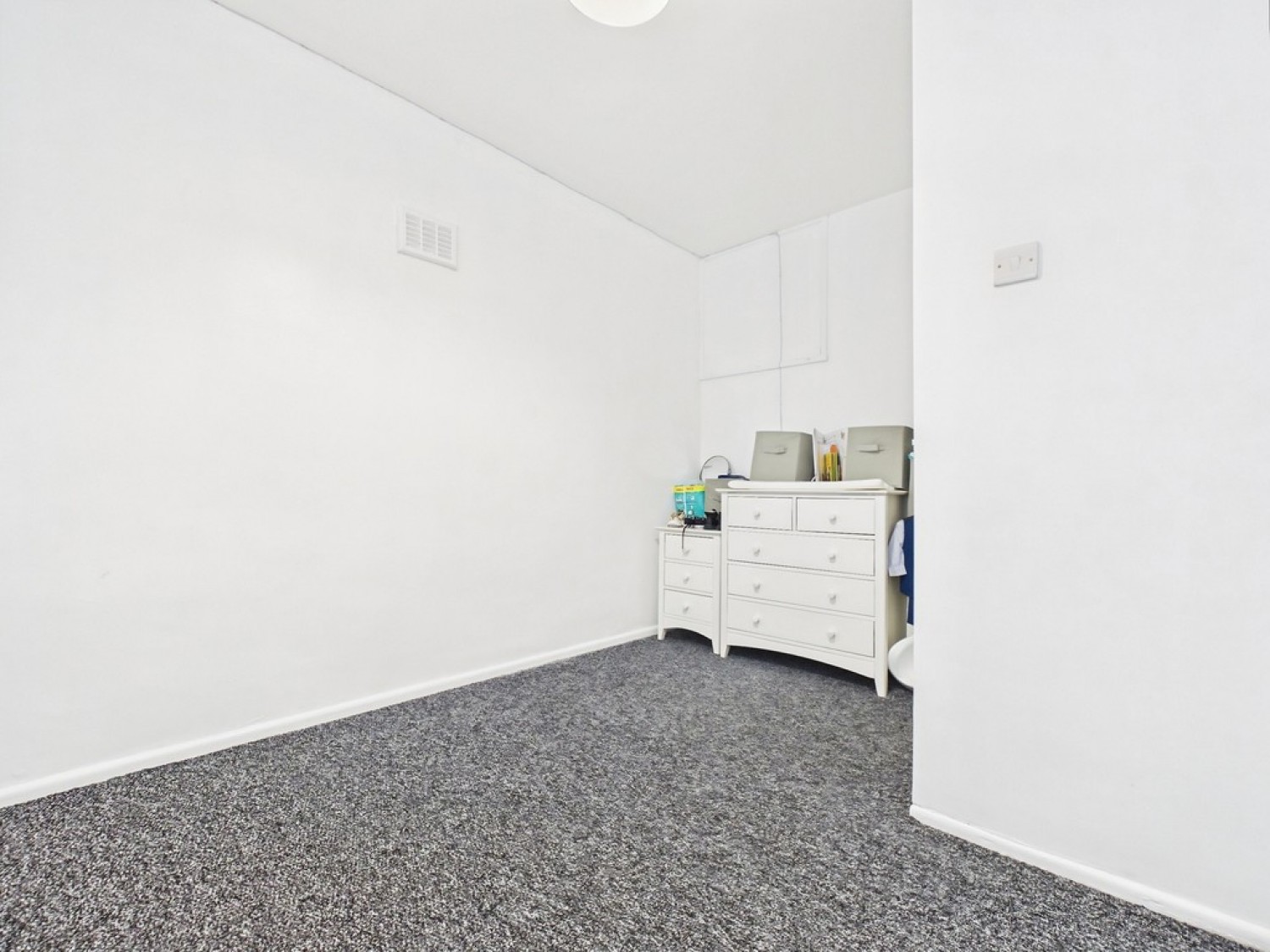 3 bedroom House for Sale Smithyfield Road