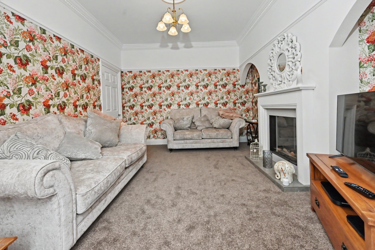 3 bedroom House for Sale Spring Villas, Longton, Stoke-on-Trent