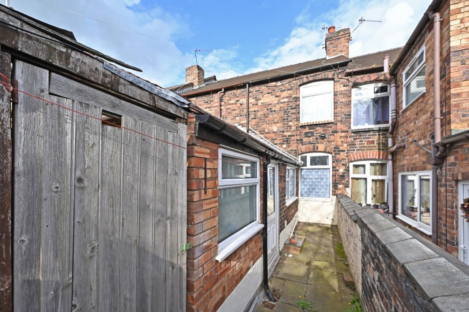 2 bedroom House for Sale King William Street, Tunstall, Stoke-on-Trent