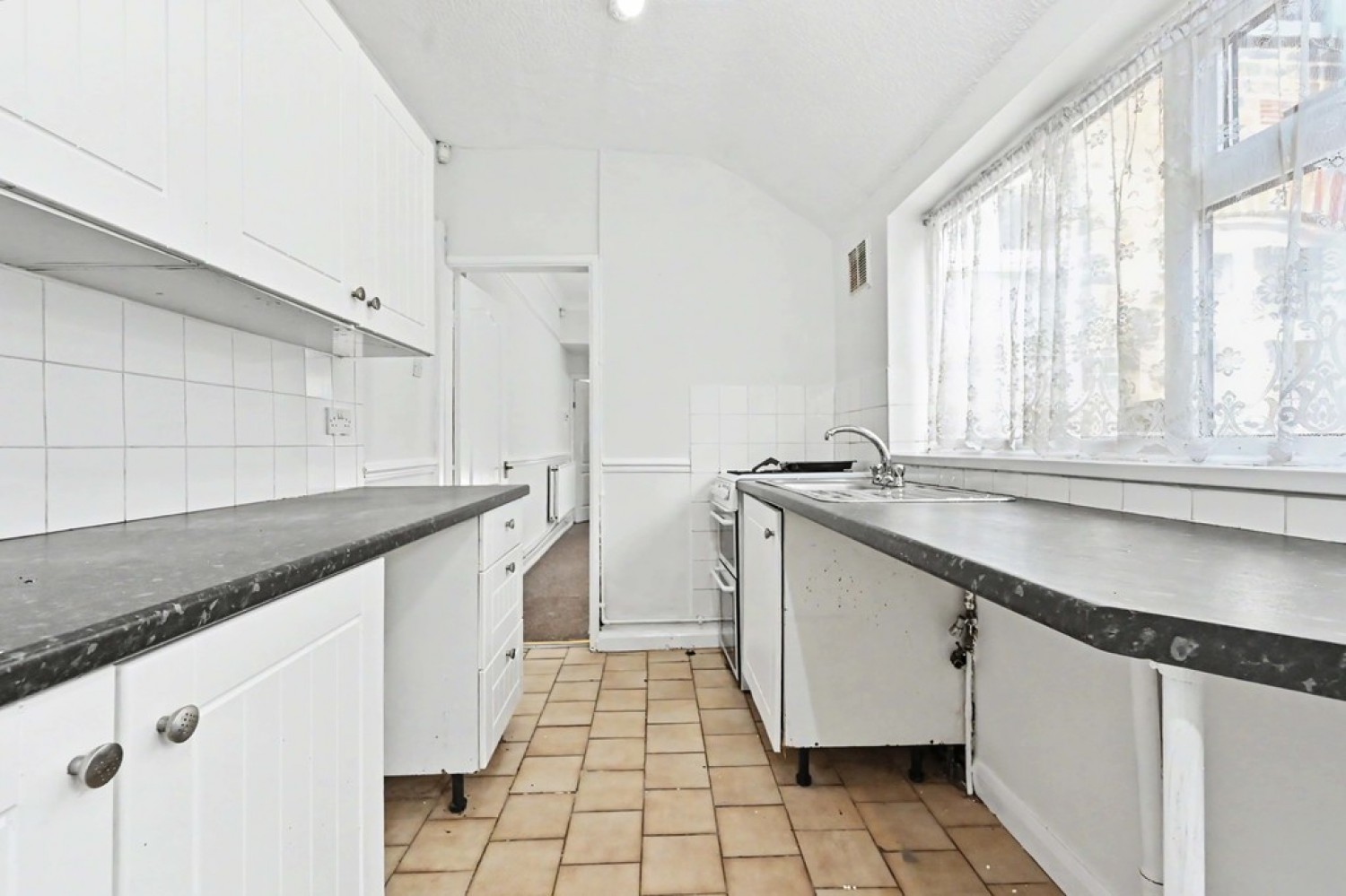 2 bedroom House for Sale King William Street, Tunstall, Stoke-on-Trent