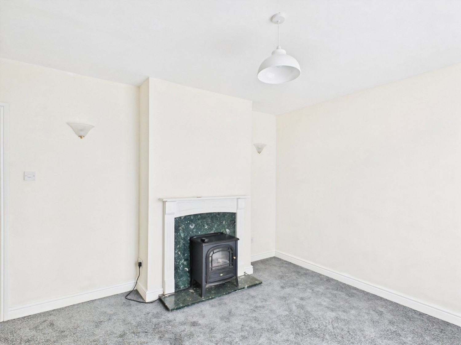 3 bedroom House for Sale Dawlish Drive, Bentilee, Stoke On Trent