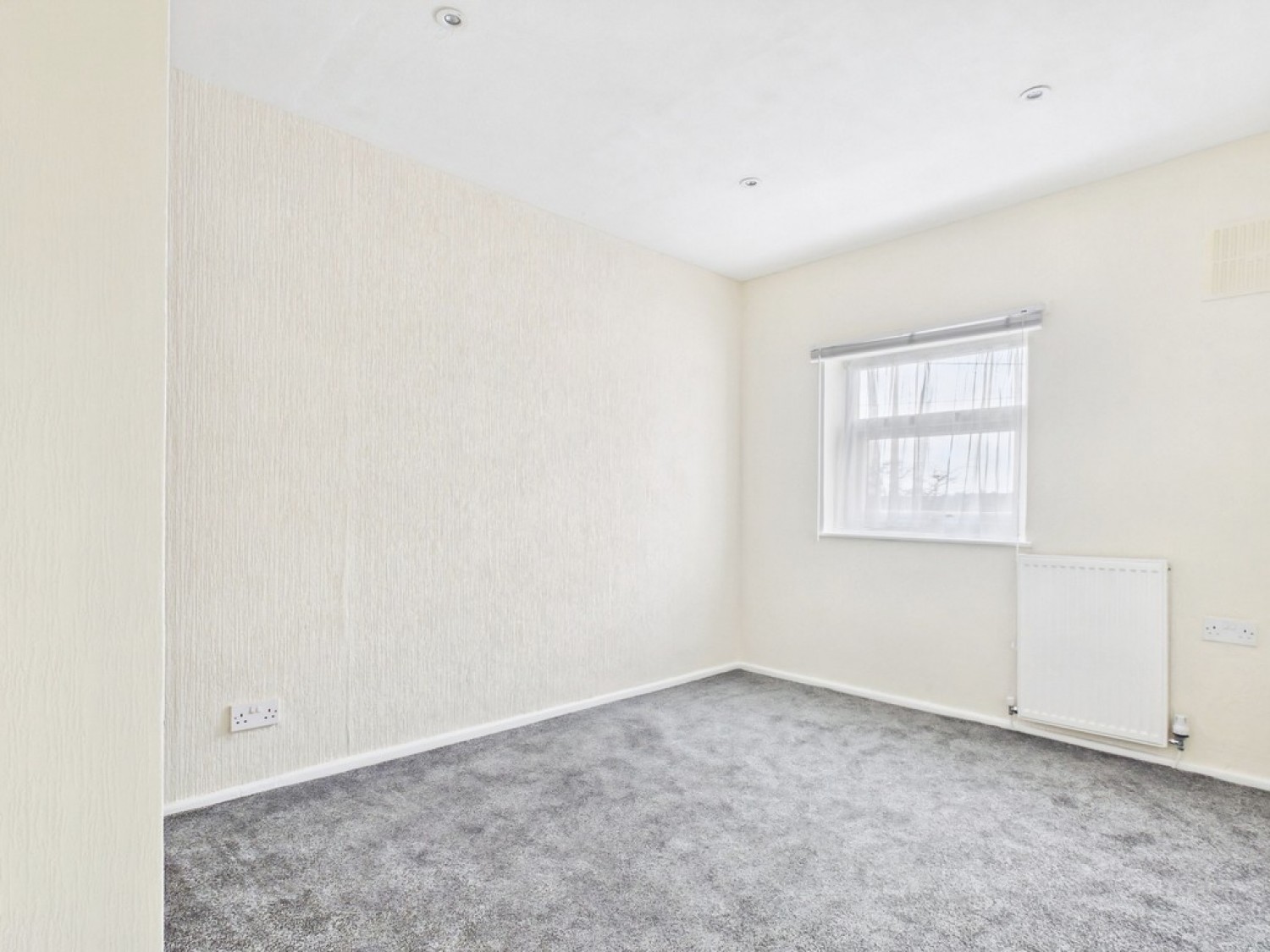 3 bedroom House for Sale Dawlish Drive, Bentilee, Stoke On Trent