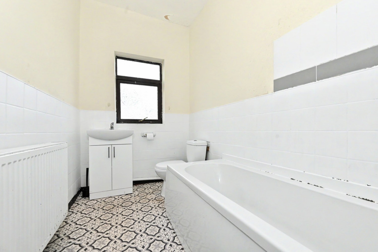 2 bedroom House for Sale Bold Street, Hanley, Stoke On Trent