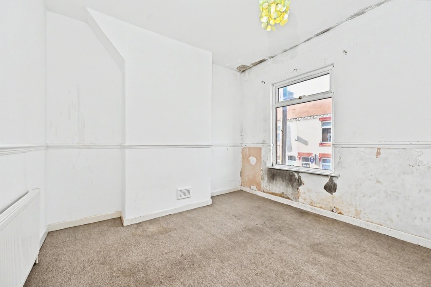 2 bedroom House for Auction Salisbury Street, Tunstall, Stoke On Trent