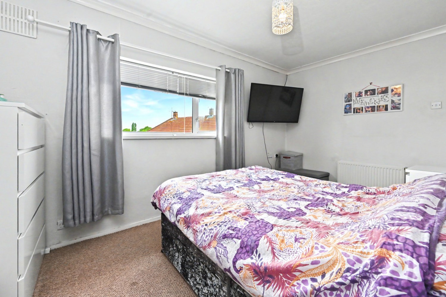 3 bedroom House for Sale Beaconsfield Drive, Blurton, Stoke-on-trent