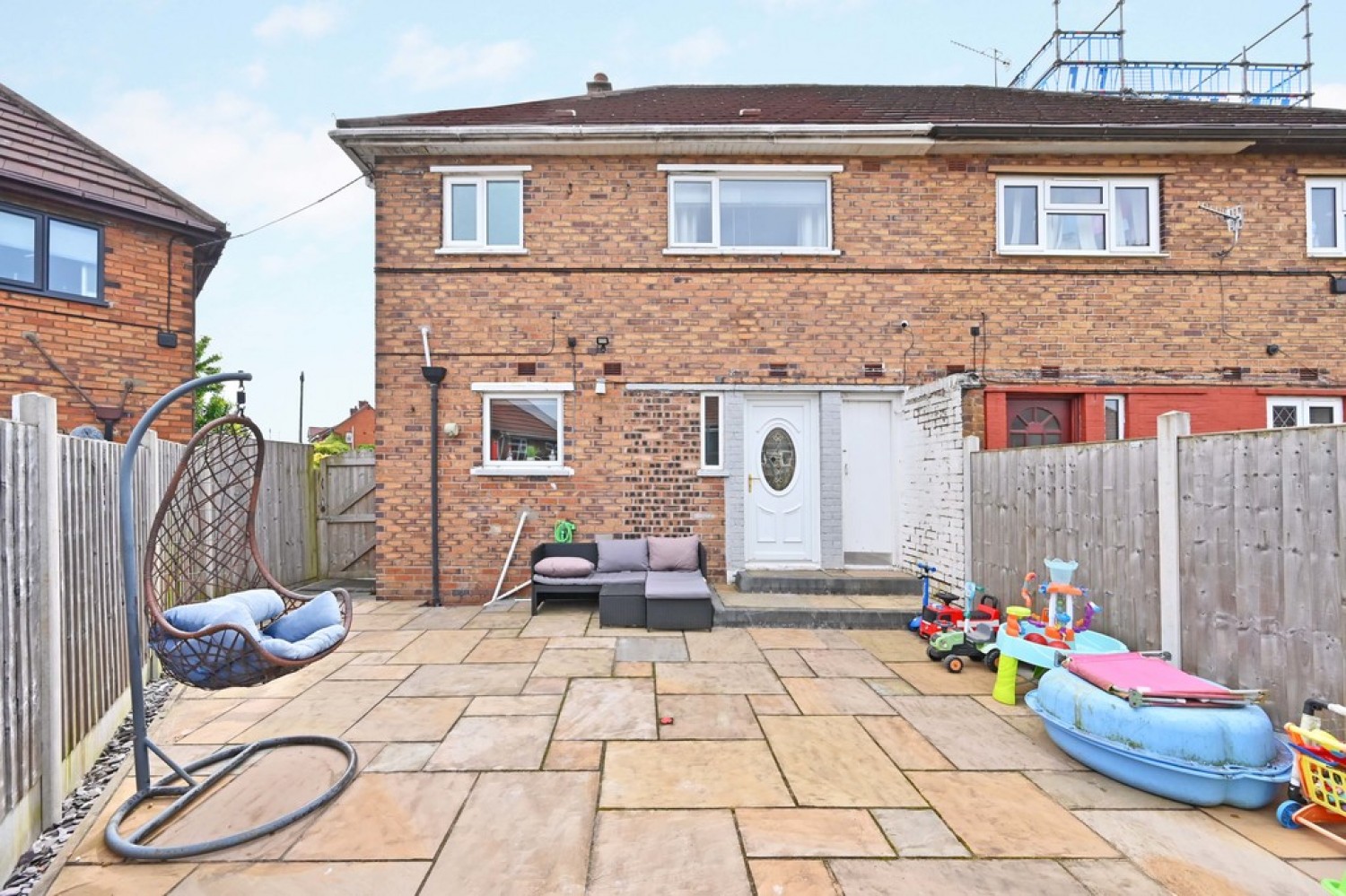 3 bedroom House for Sale Beaconsfield Drive, Blurton, Stoke-on-trent