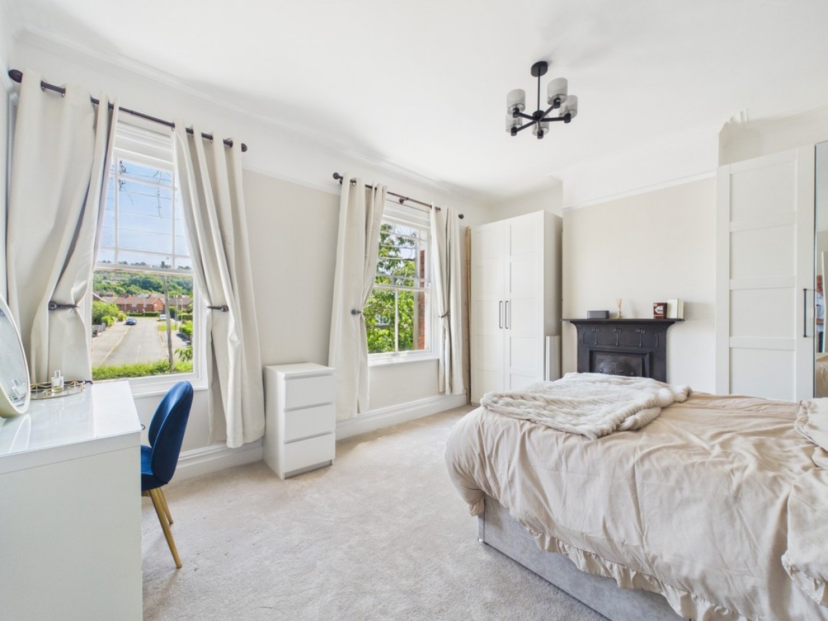 Baddeley Green Lane, Milton