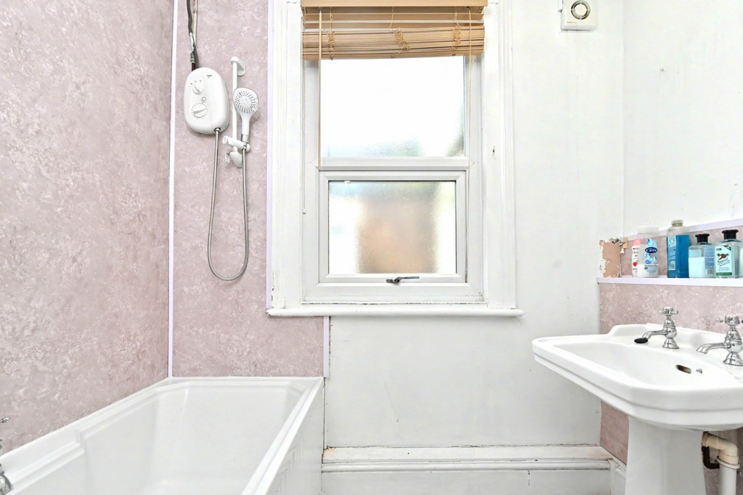 4 bedroom House for Sale Cauldon Road, Shelton, Stoke-on-Trent