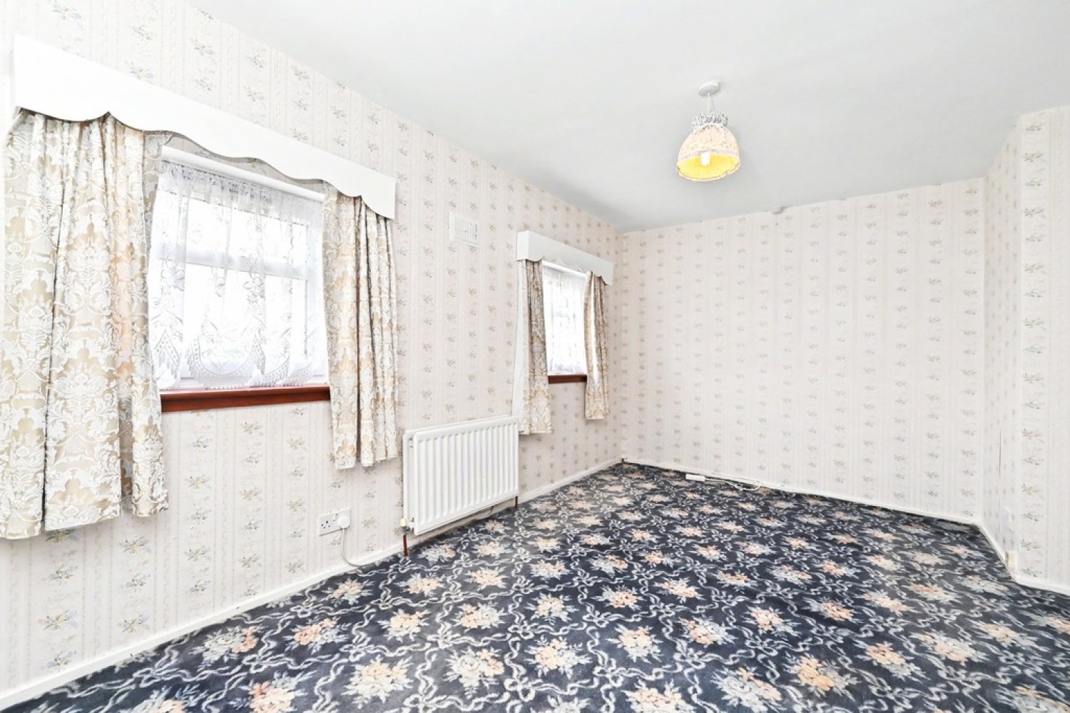2 bedroom House for Sale Calvary Crescent, Bentilee, Stoke-on-Trent