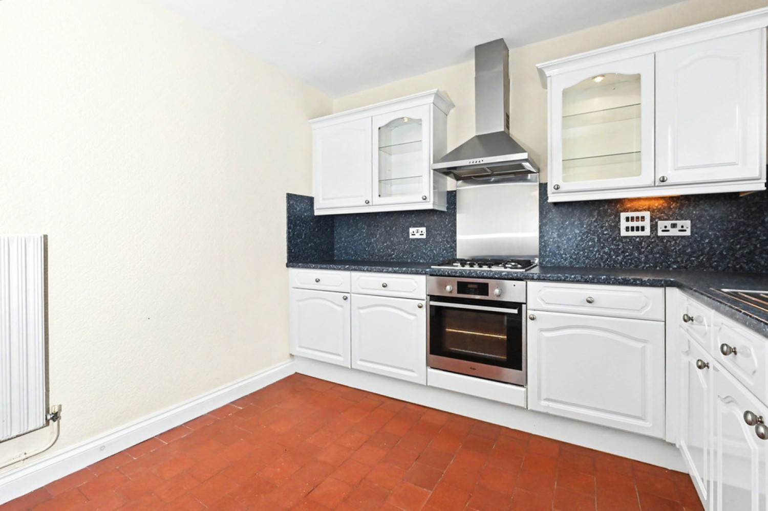 2 bedroom House for Sale Calvary Crescent, Bentilee, Stoke-on-Trent