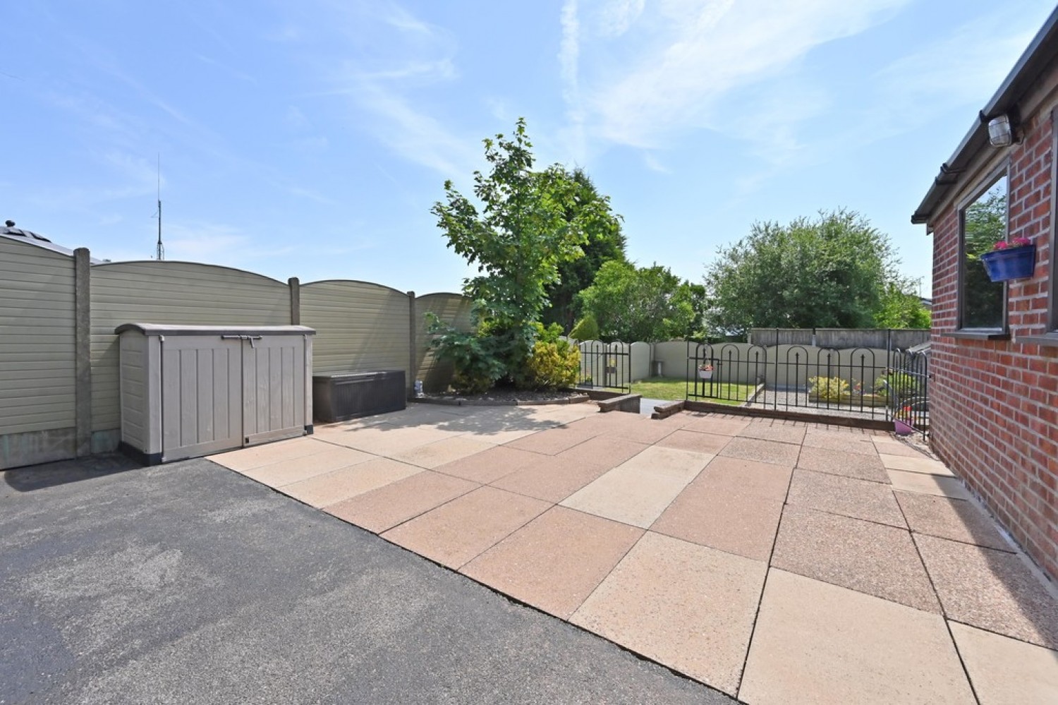 2 bedroom Bungalow for Sale Heysham Close, Weston Coyney, Stoke-on-Trent