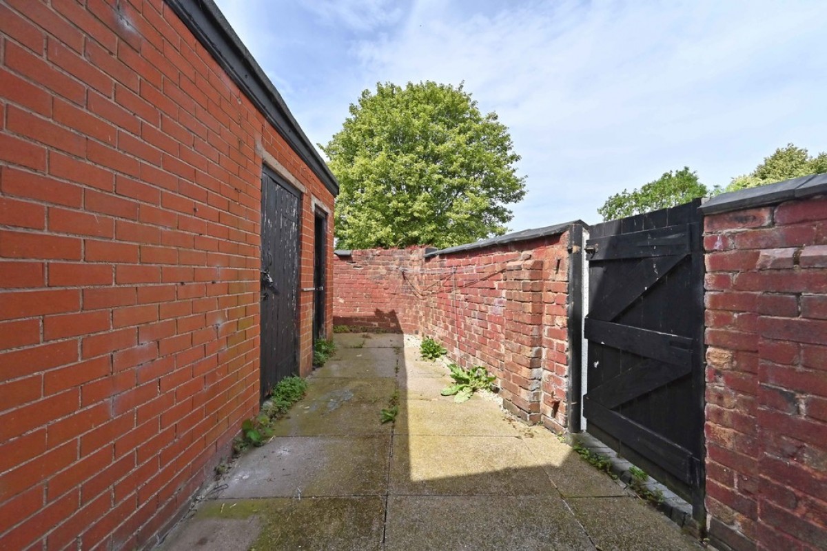 Harold Street, Smallthorne, Stoke-on-Trent