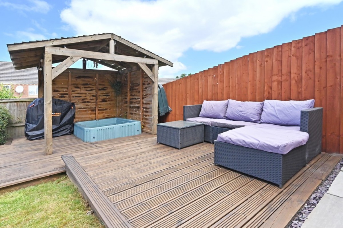 Cricklewood Drive, Tunstall, Stoke-on-Trent