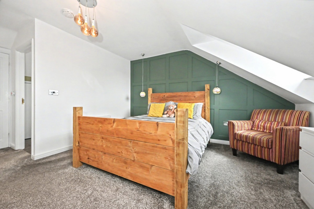 Cricklewood Drive, Tunstall, Stoke-on-Trent