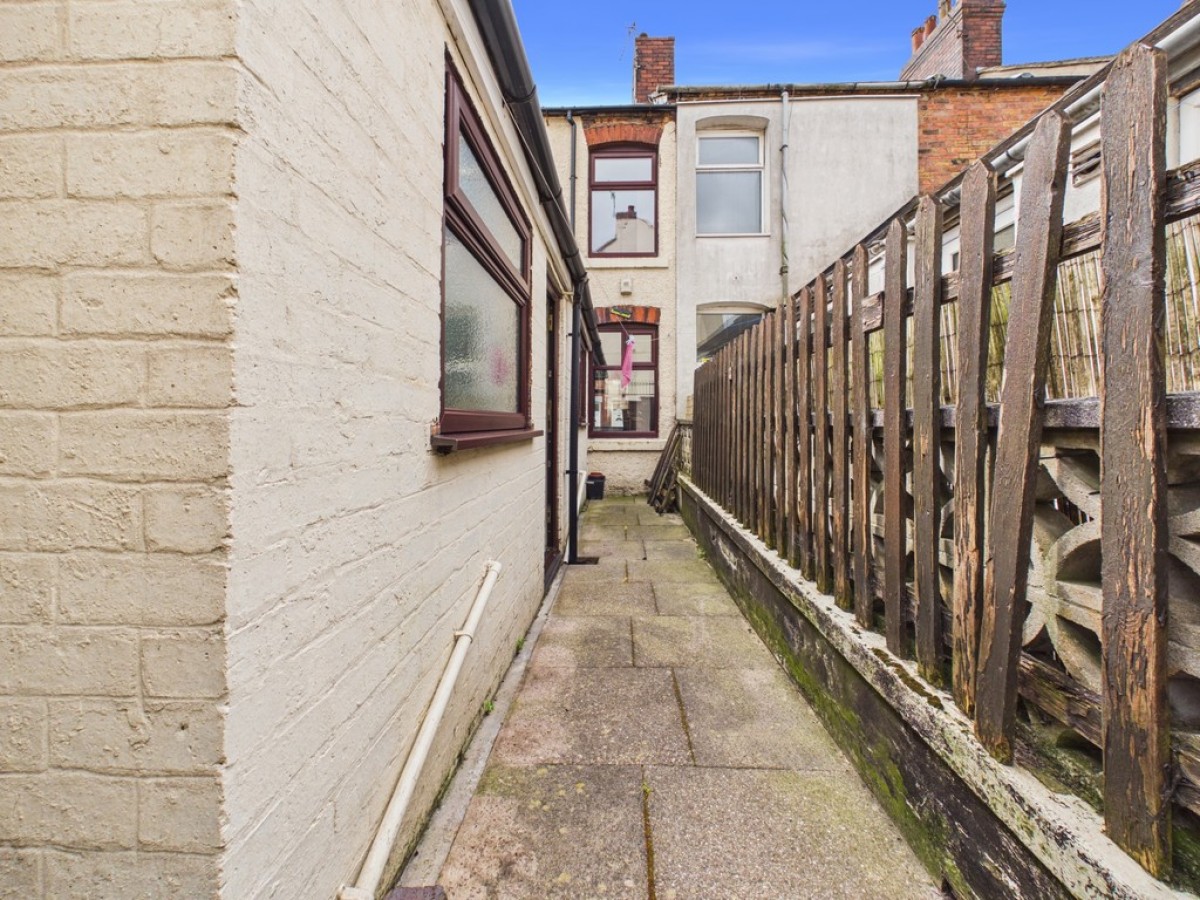 Newfield Street, Tunstall