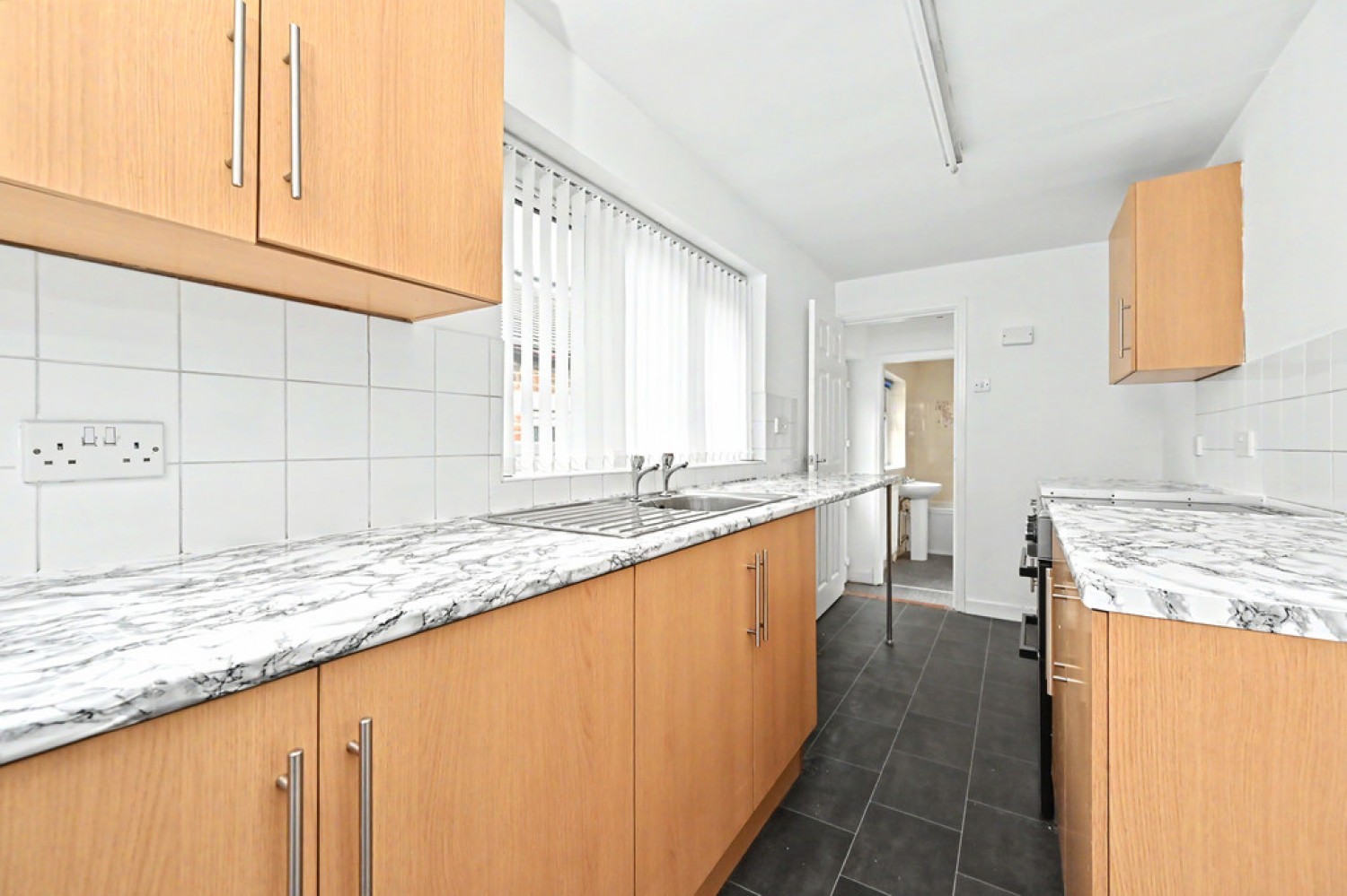 2 bedroom House for Sale Preston Street, Smallthorne, Stoke-on-Trent