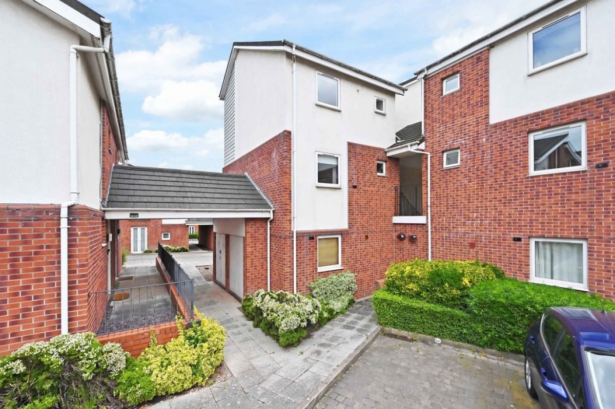 Lock Keepers Way, Hanley, Stoke-on-Trent