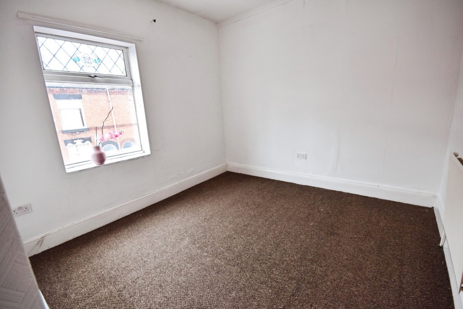 2 bedroom House for Letting Bond Street, Tunstall