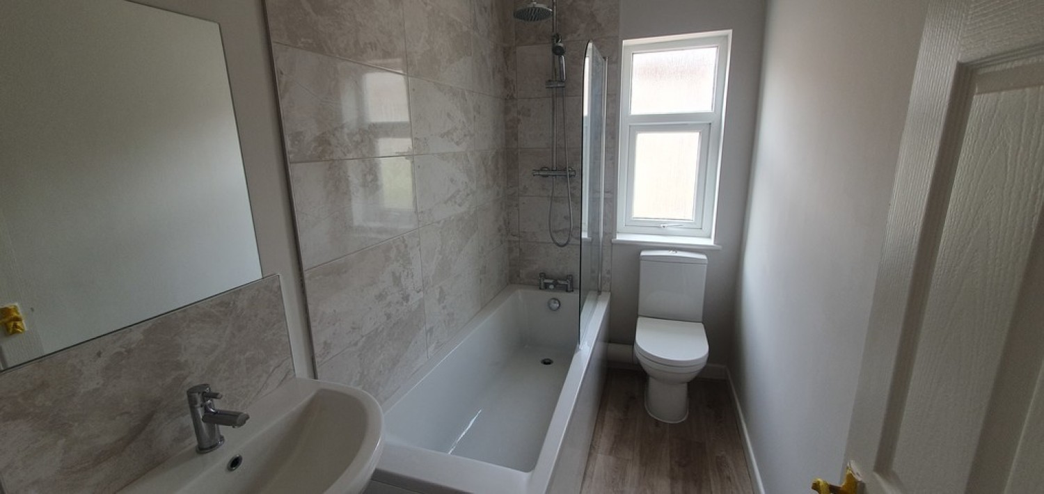 2 bedroom House for Letting Cambridge Street, Grantham