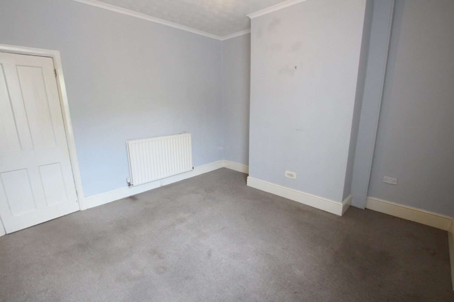 2 bedroom House for Letting Bridge End Road, Grantham