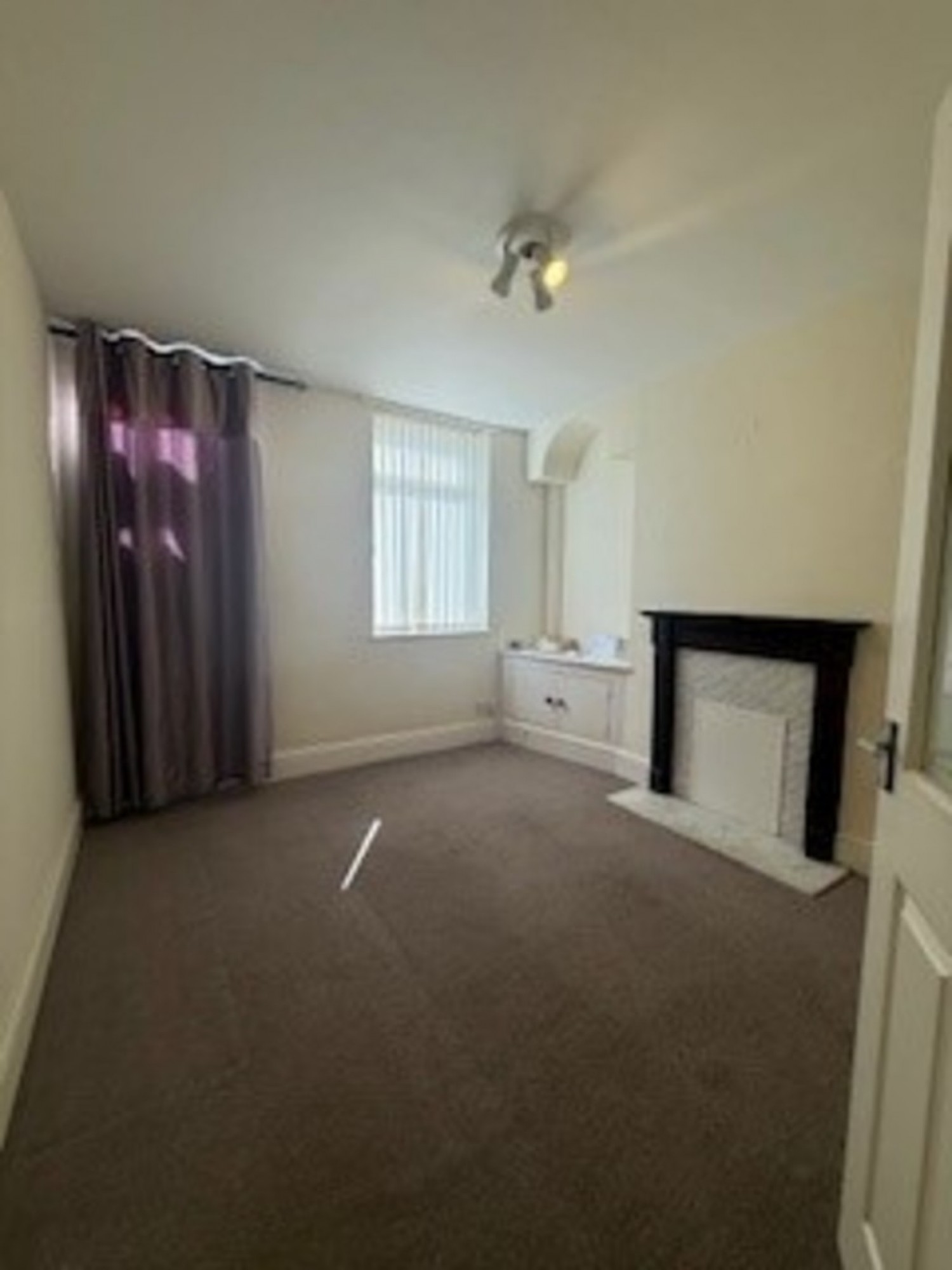 3 bedroom House for Letting Victoria Street, Grantham, Lincs