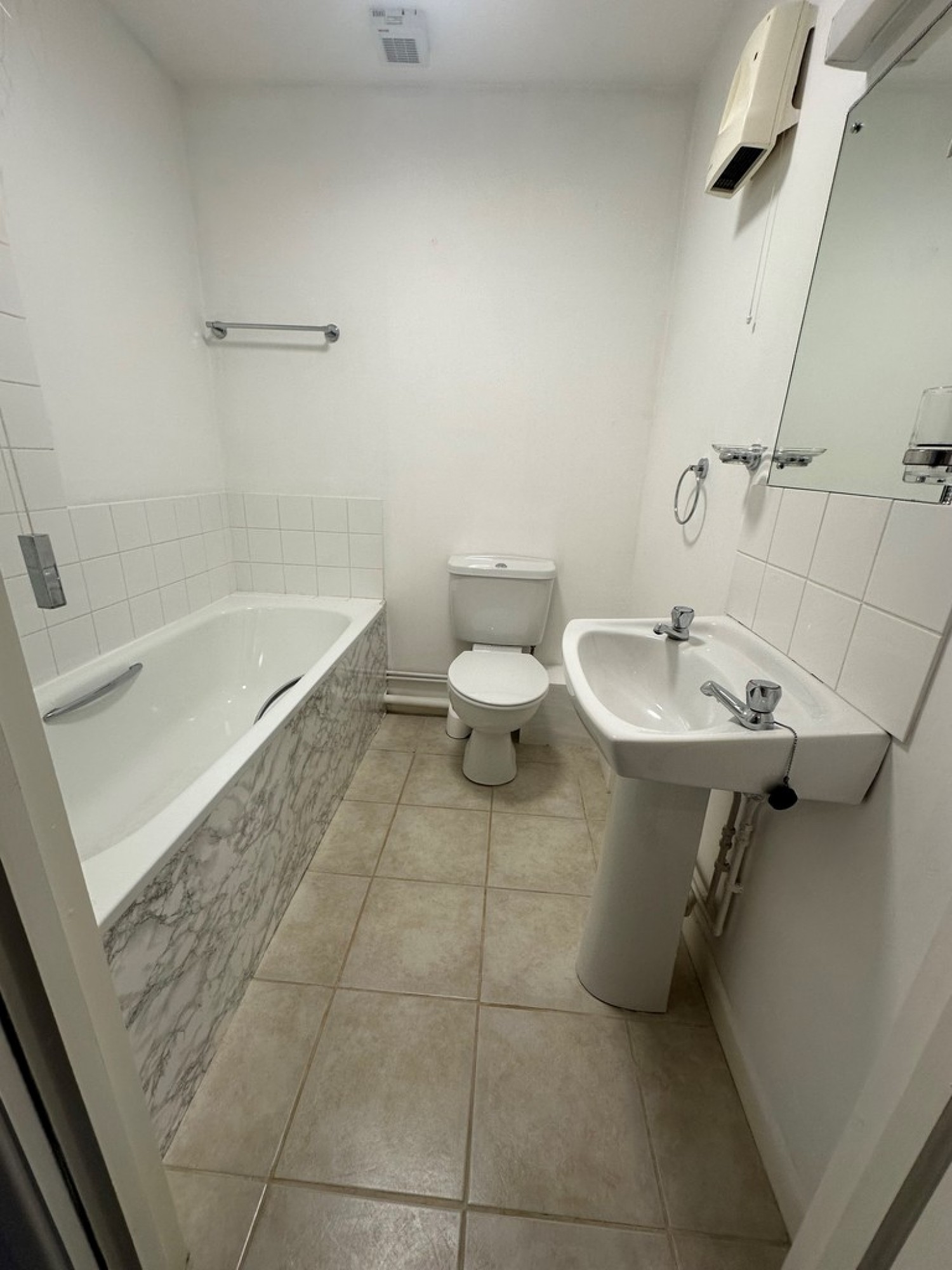 2 bedroom Flat for Letting Winters Lane, Long Bennington , Newark