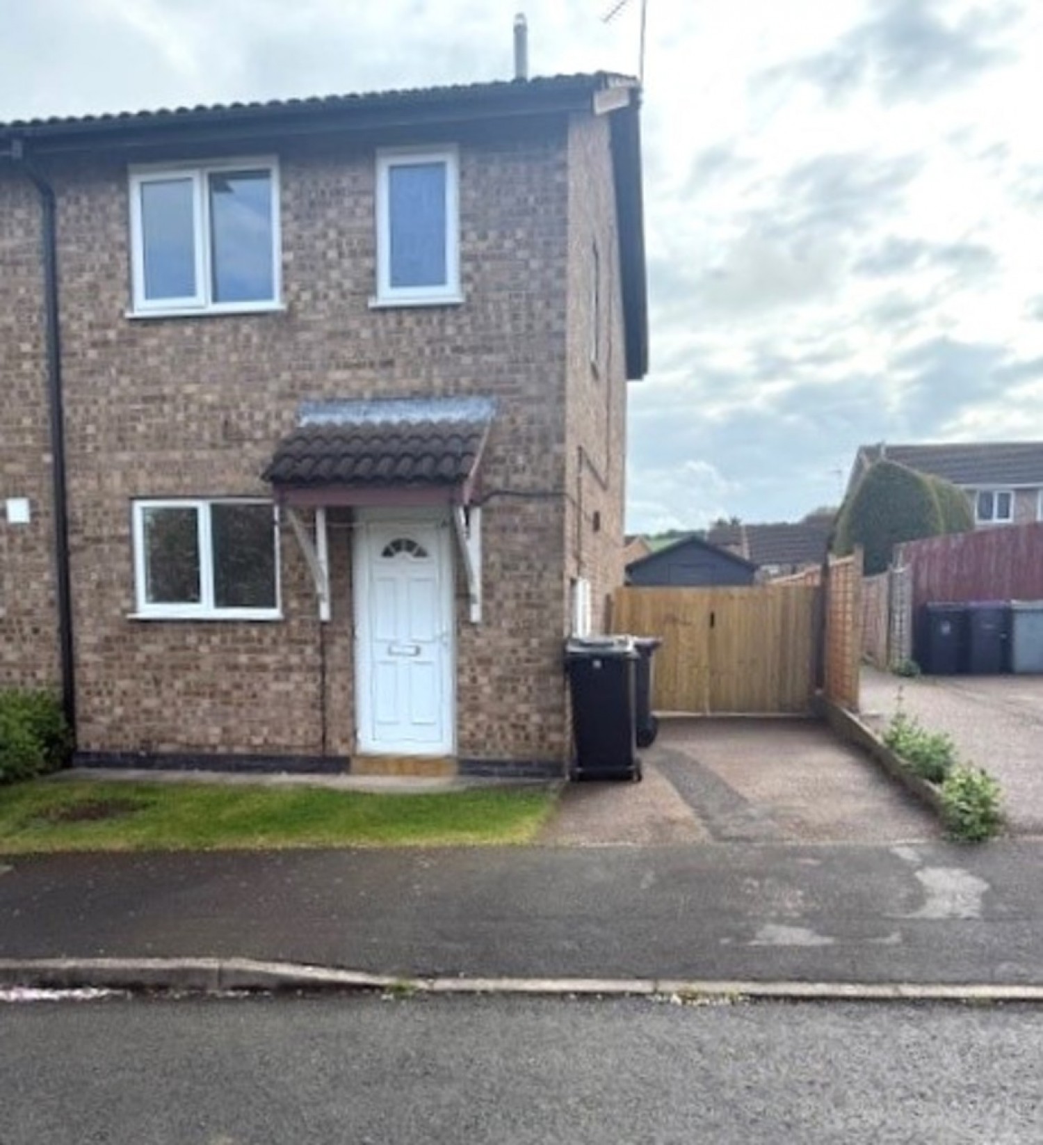 Bedford Close, Grantham