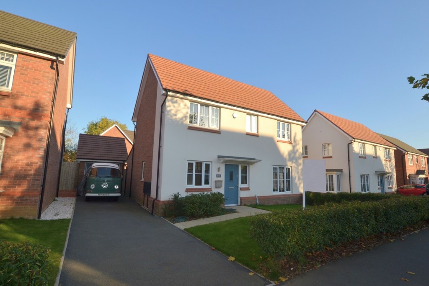 Queen Eleanor Avenue, Grantham, Lincolnshire