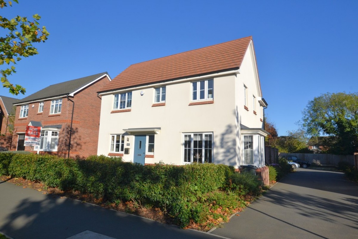 Queen Eleanor Avenue, Grantham, Lincolnshire