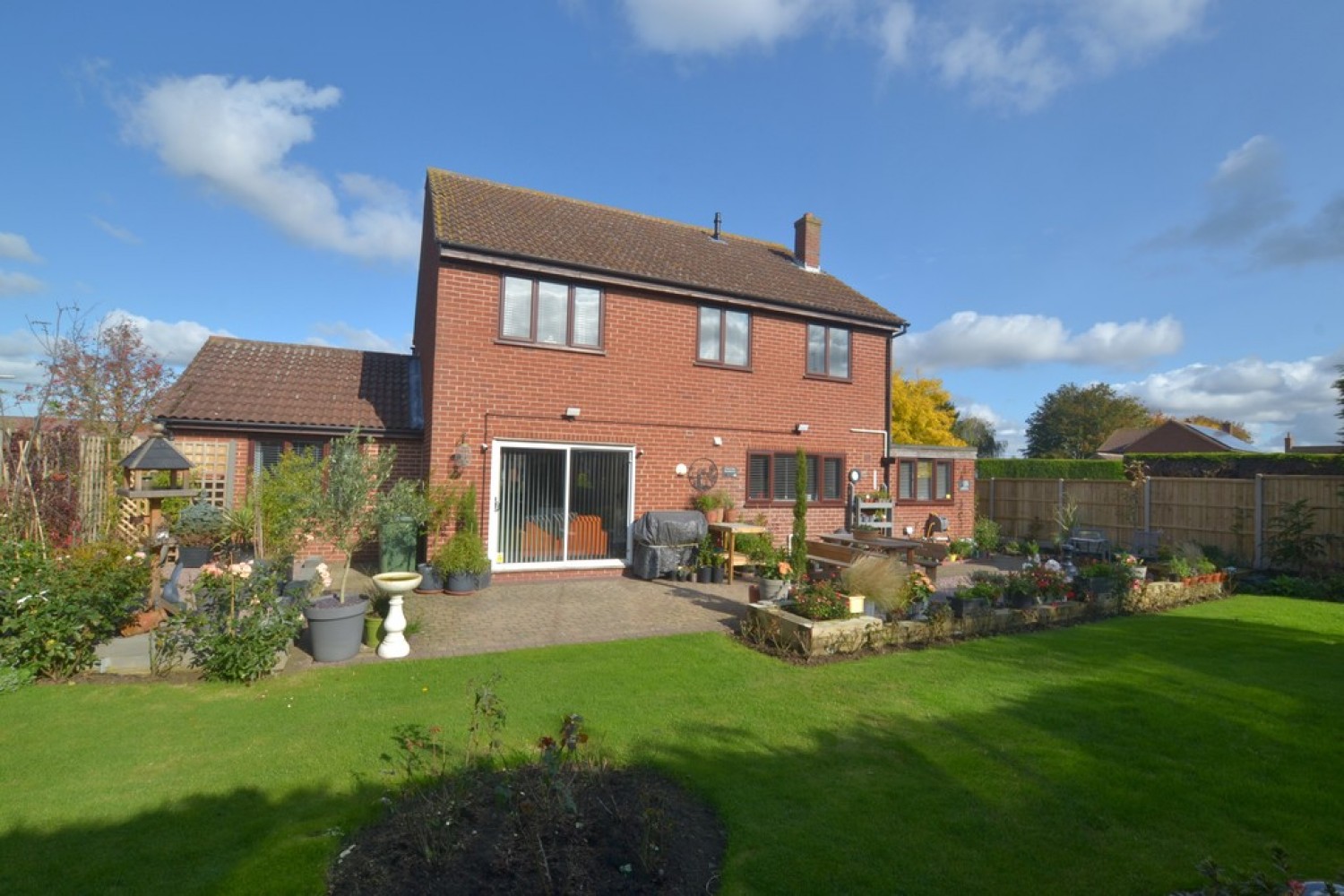 4 bedroom House in Highfield Close, Foston, Grantham