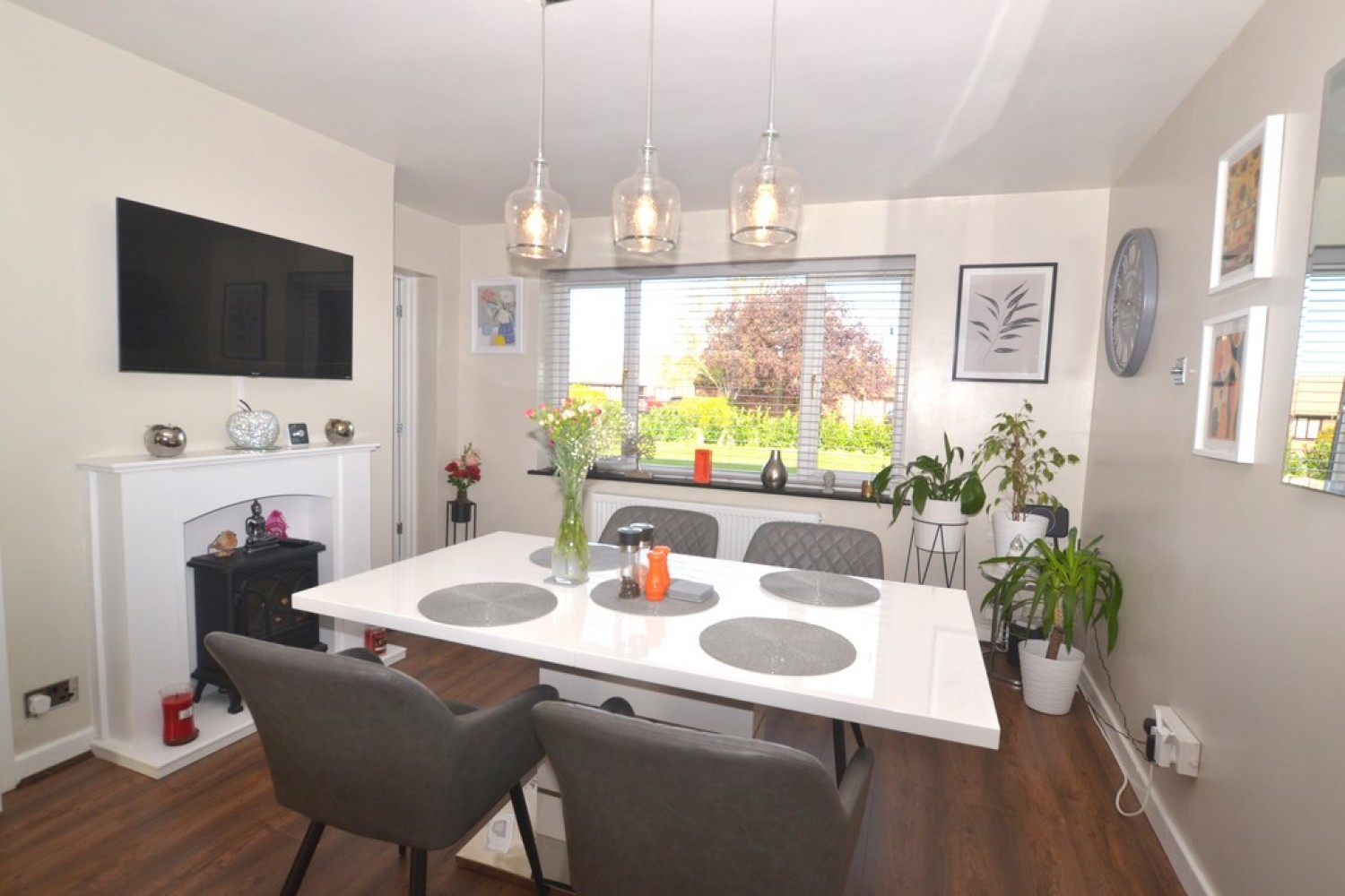 4 bedroom House in Highfield Close, Foston, Grantham