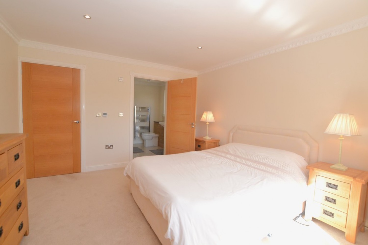 Aviary Close, Grantham