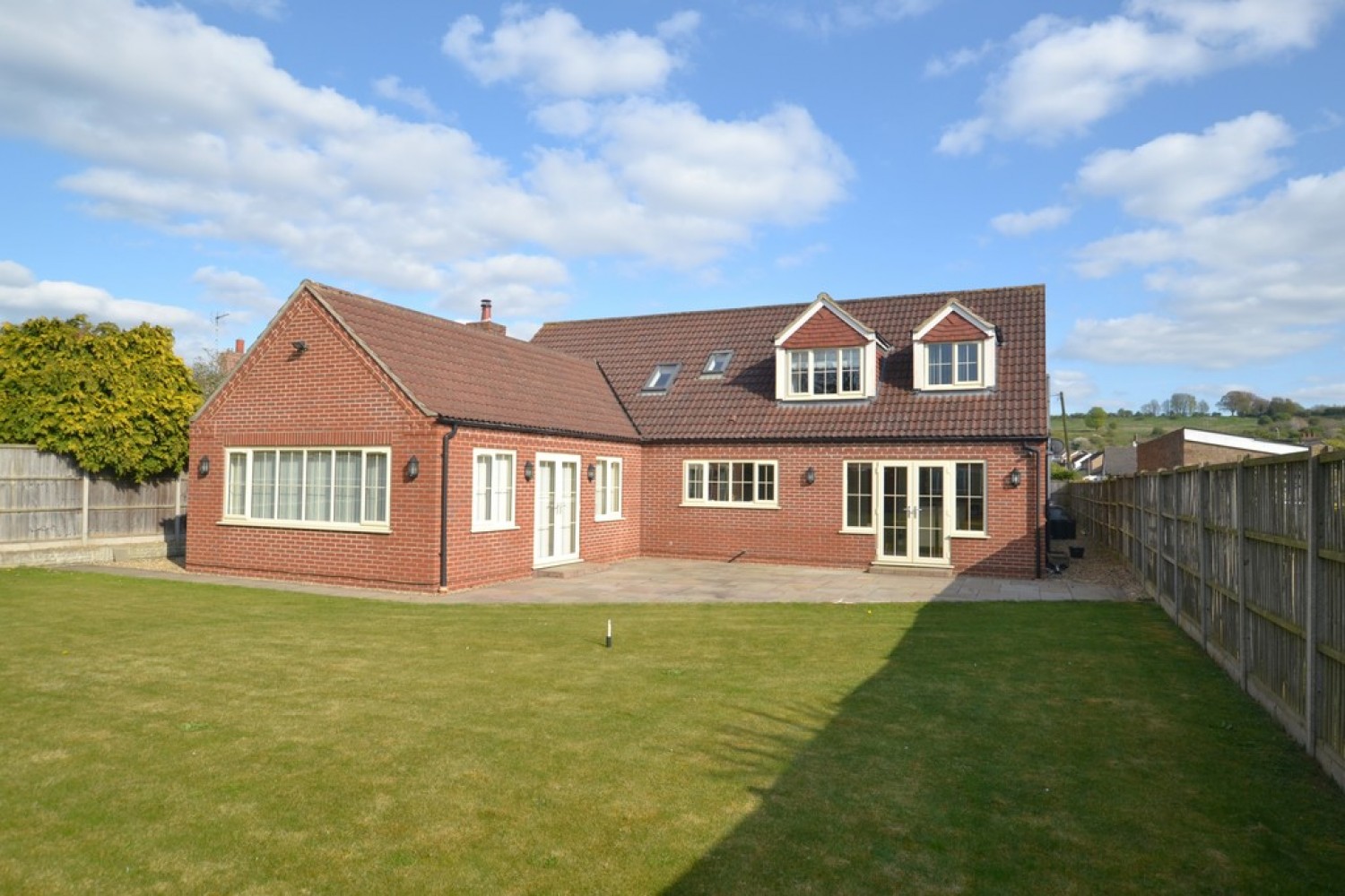 Aviary Close, Grantham