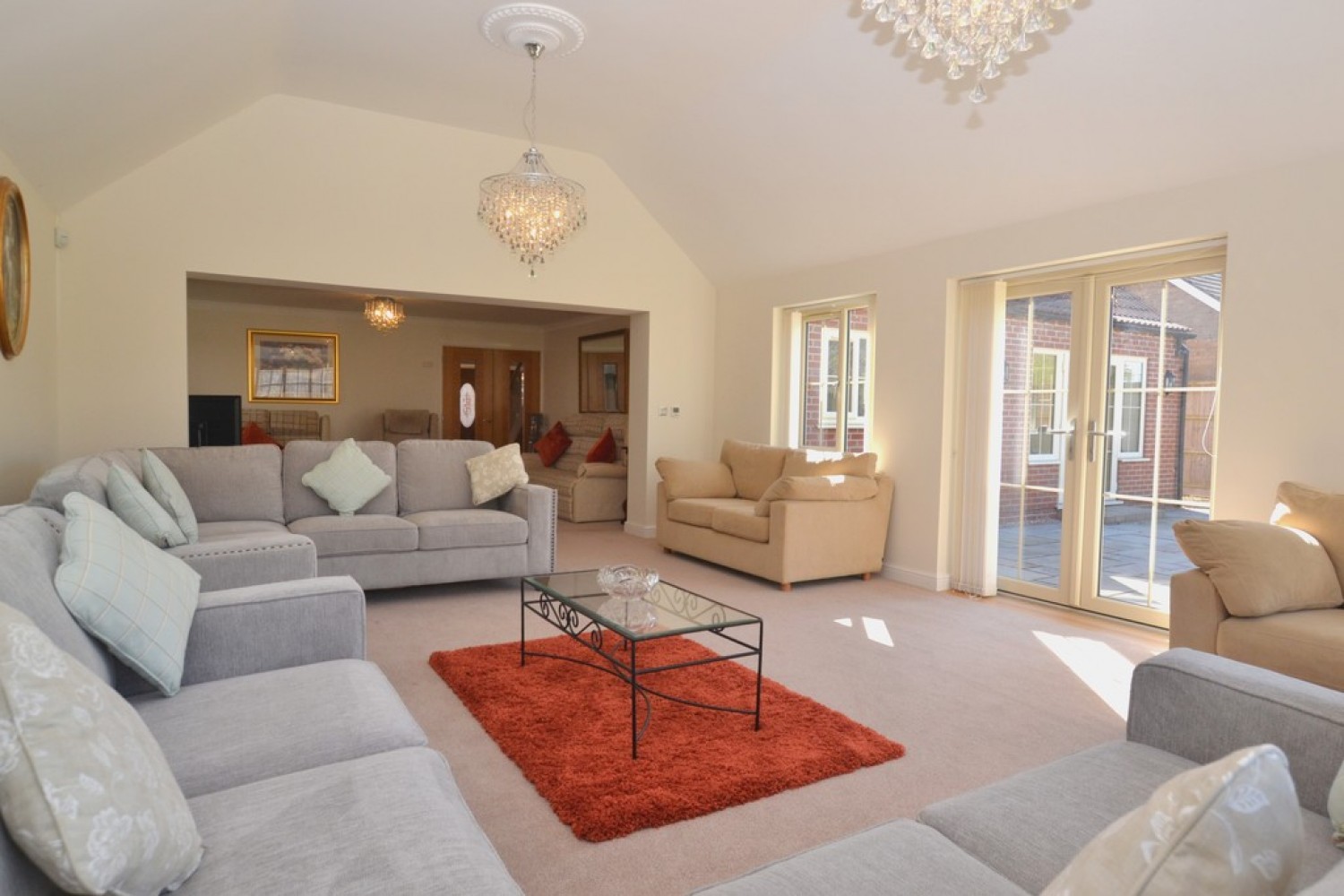 Aviary Close, Grantham